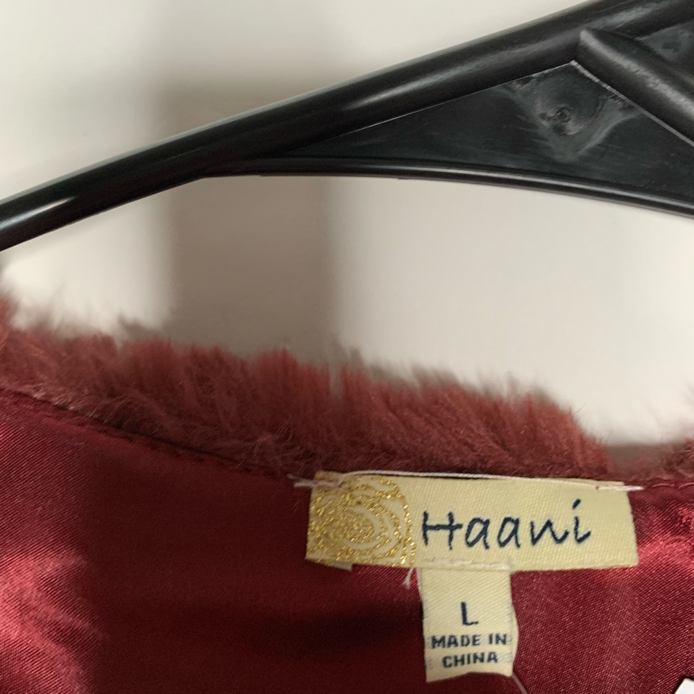 Haani Burgundy Faux Fur Blazer Size L NWT - Picture 5 of 7